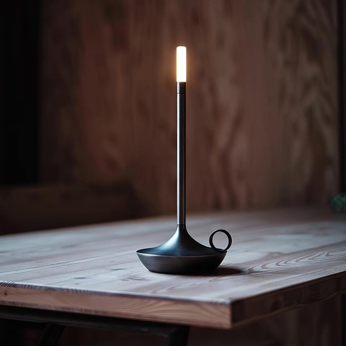 Lampa stołowa Latin