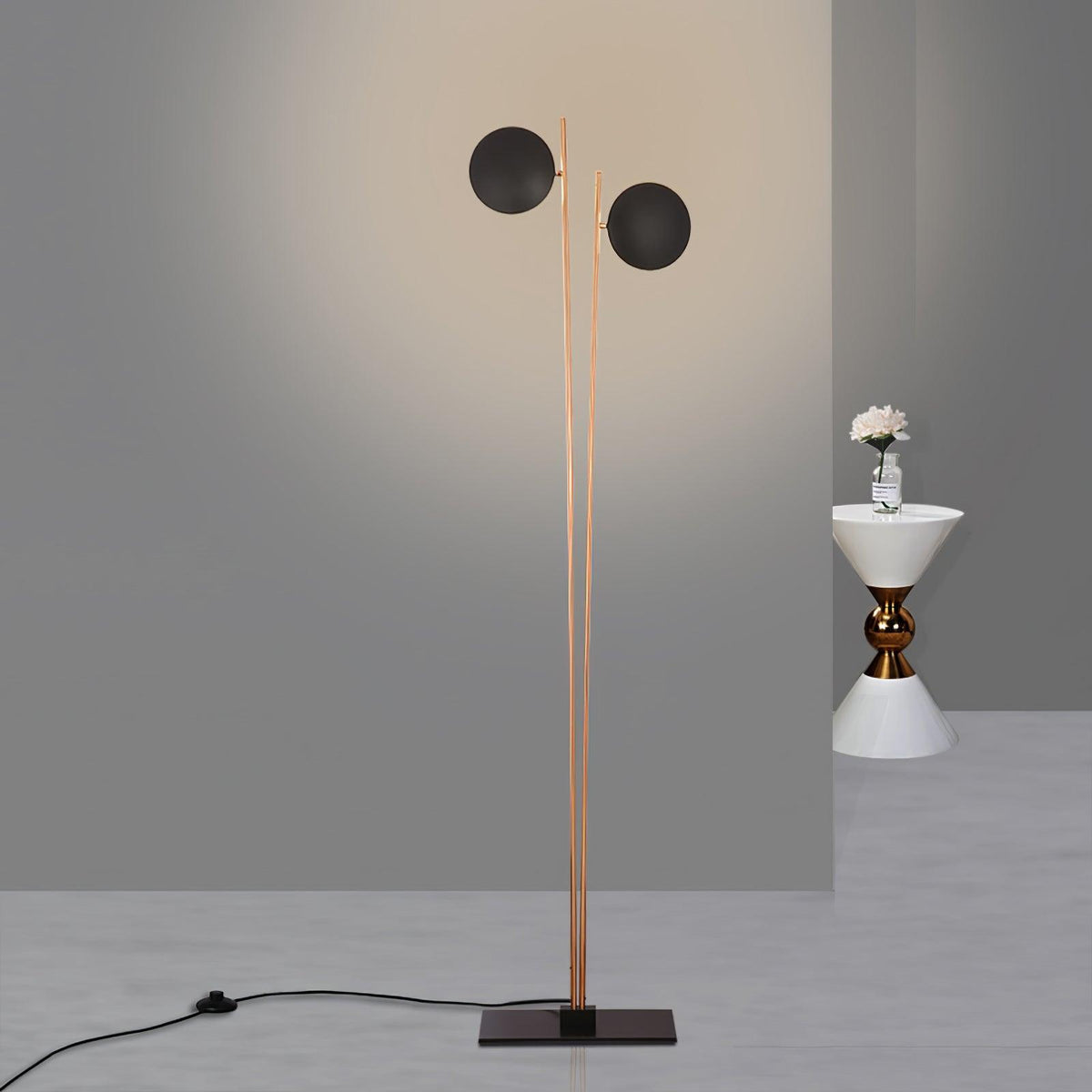 Axial Ray rzeźbiarska lampa stojąca