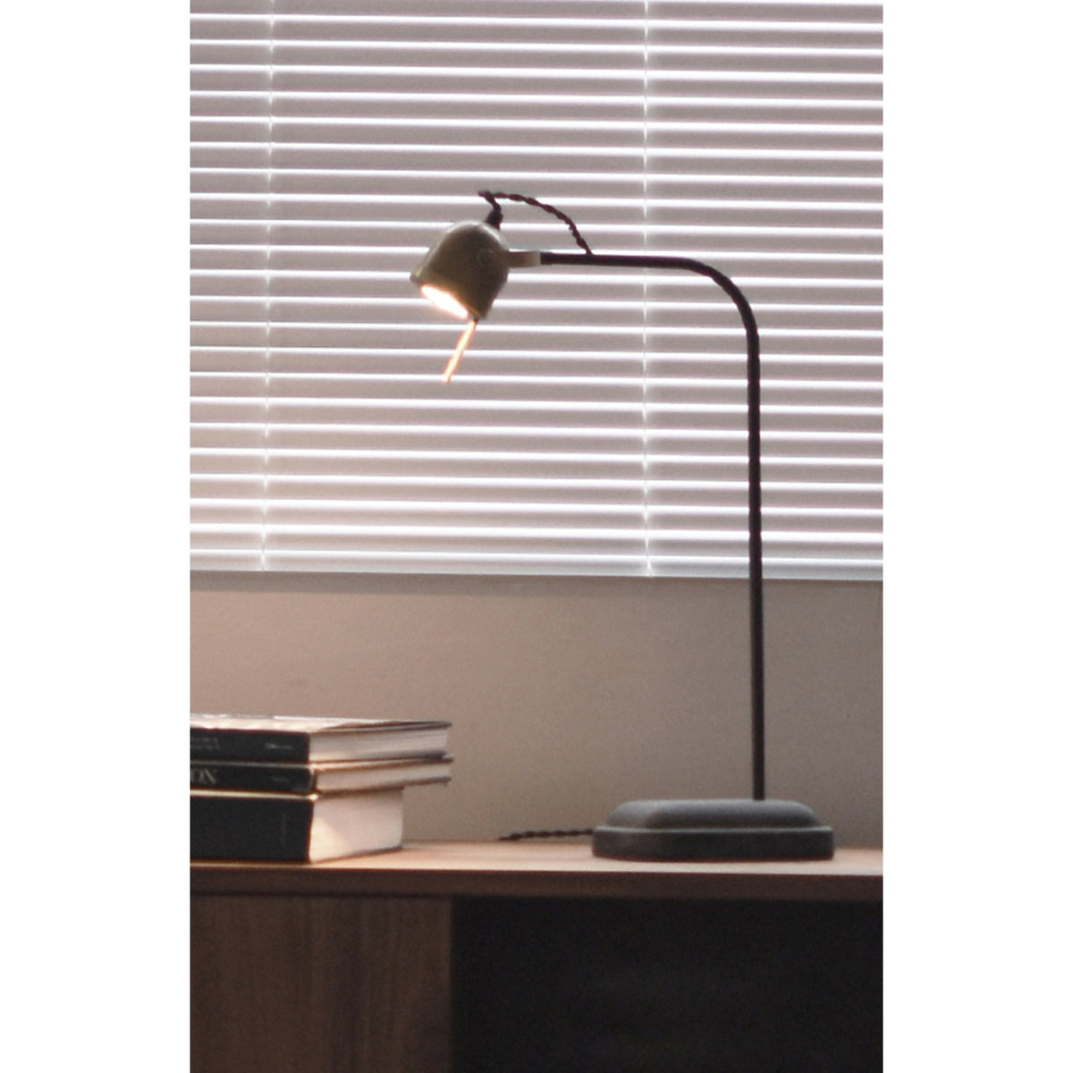 Lampa stołowa Romolier