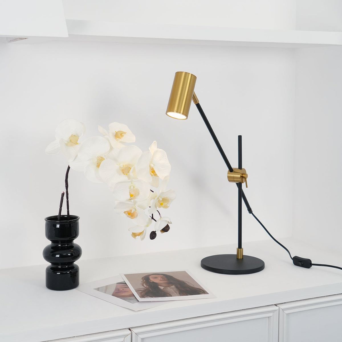 Suvior lampa stołowa