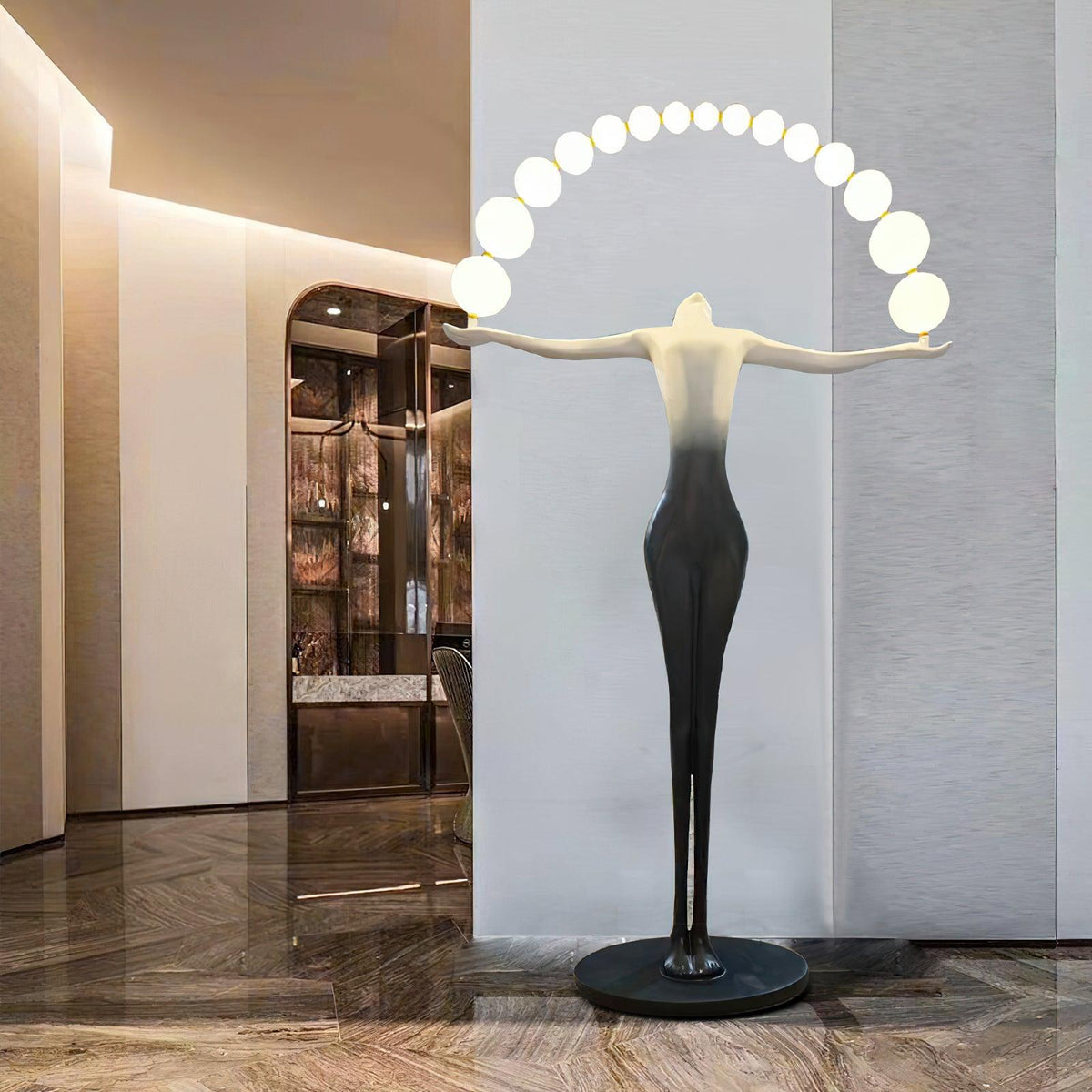 Luminara Gradient rzeźbiona zewnętrzna lampa stojąca