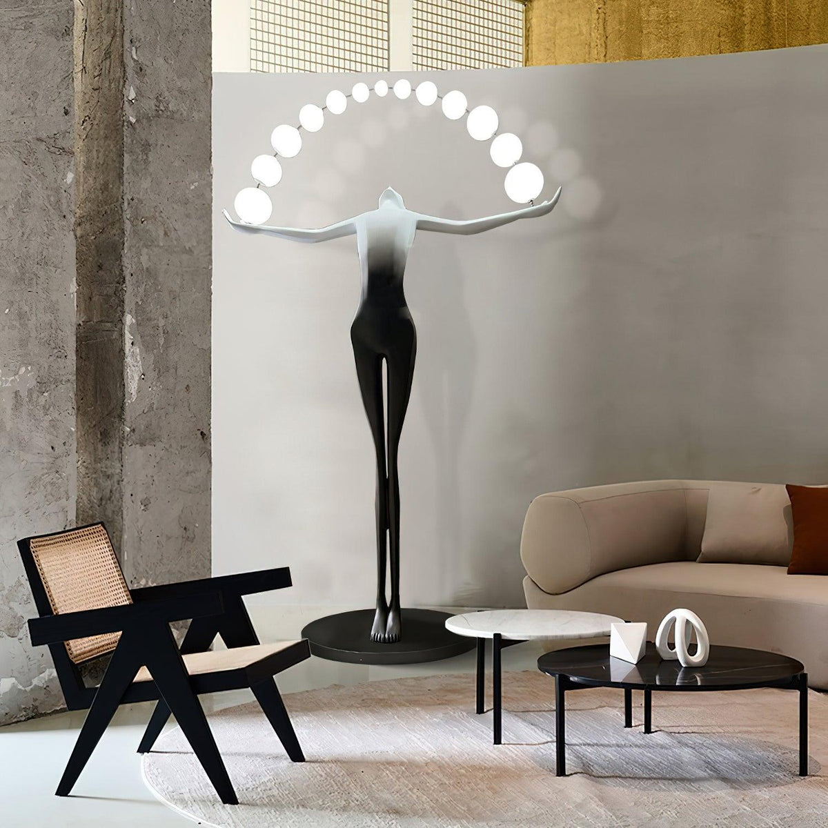 Luminara Gradient rzeźbiona zewnętrzna lampa stojąca