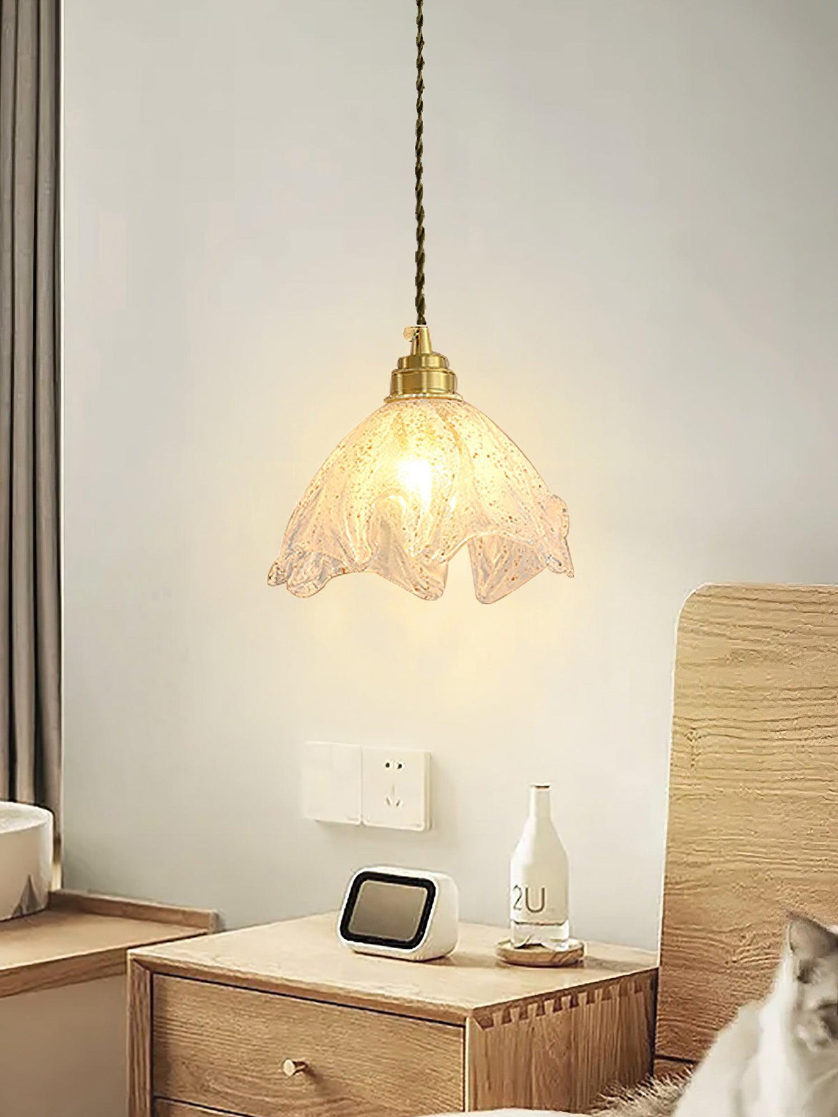 Deveny lampa wisząca mosiądz falowane szkło lotos vintage