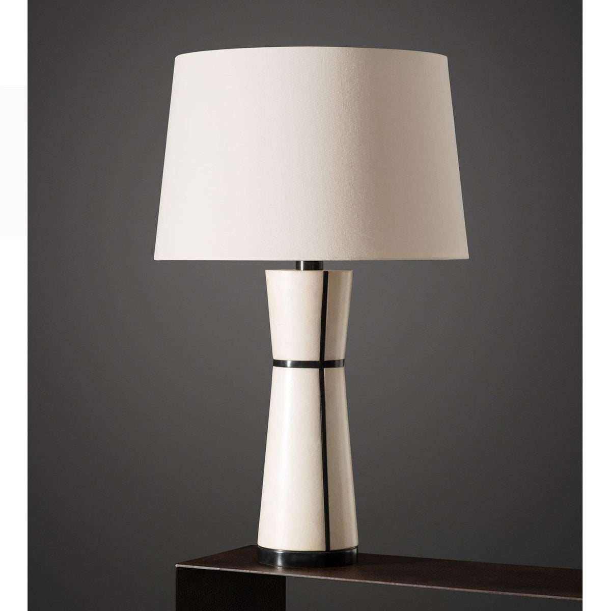 Lampa stołowa Mireria ze skóry