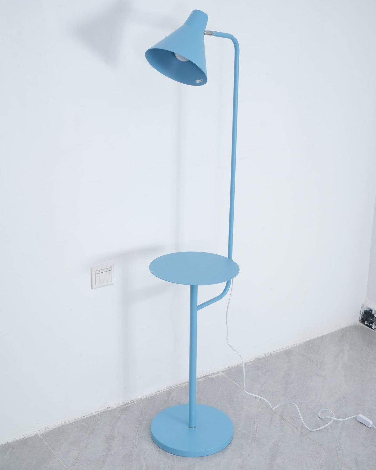 Nerylon lampa stojąca Macaroon