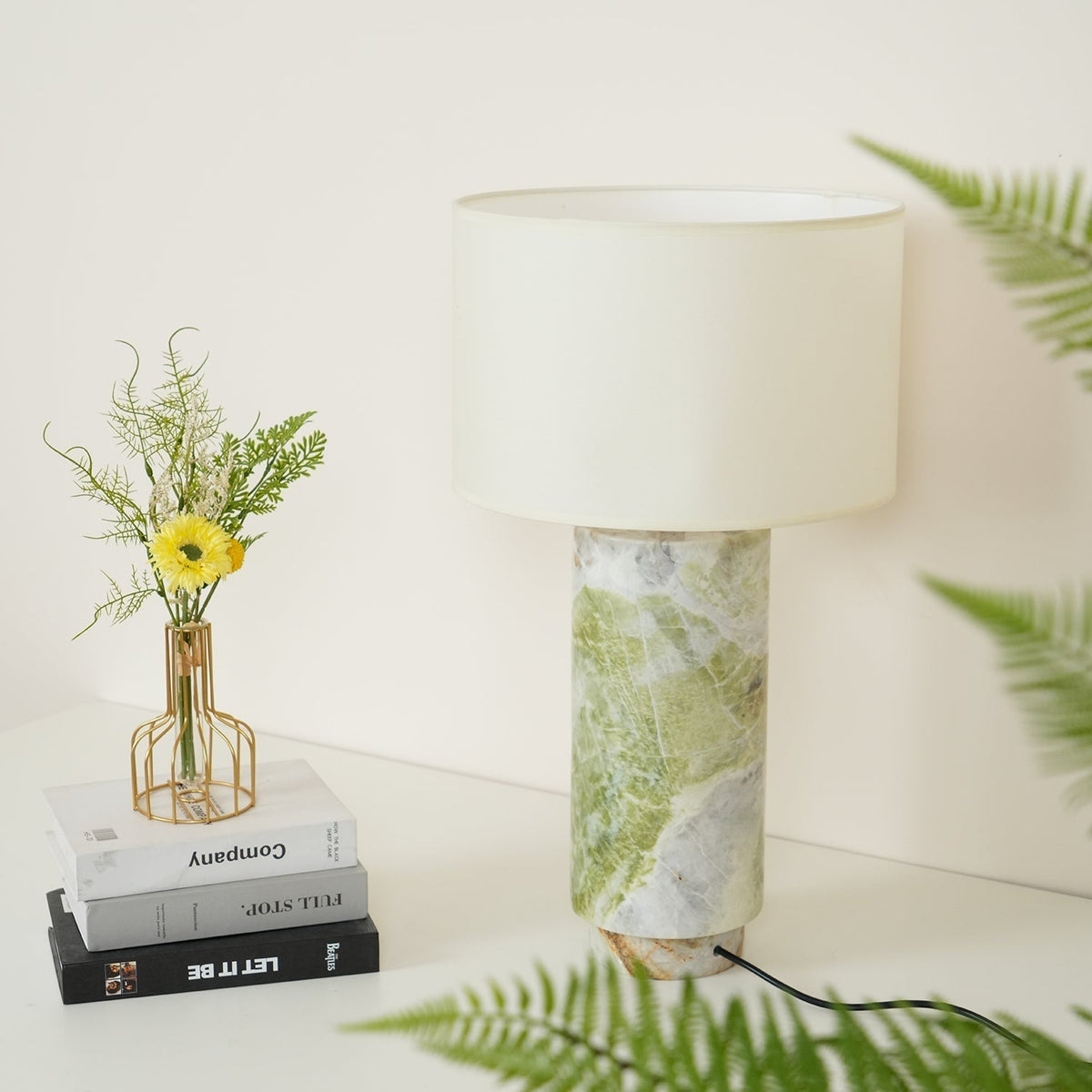Viraelella lampa stołowa
