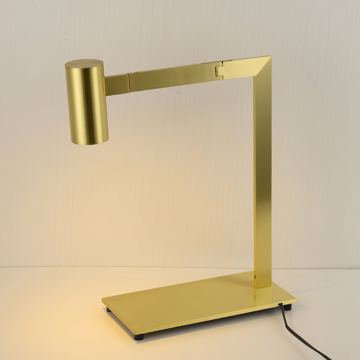 Emmeline nowoczesna lampa stołowa