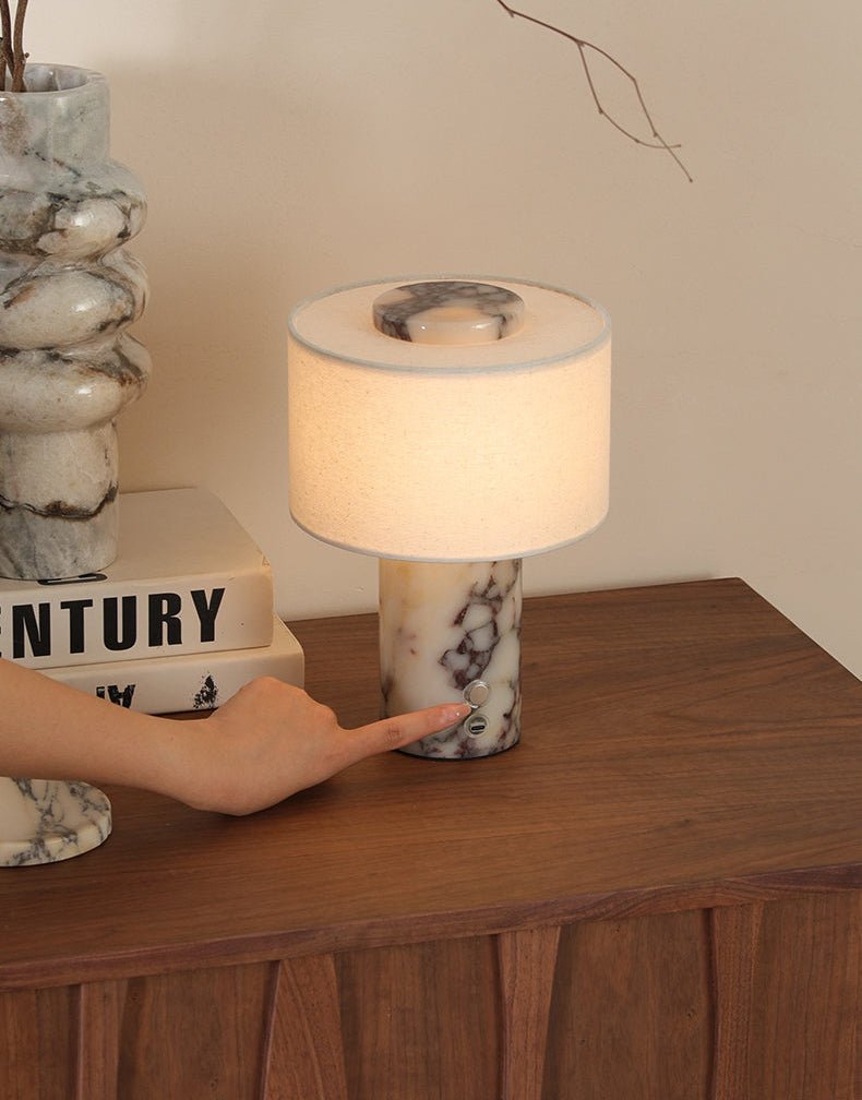 Kalwy cylindryczna lampa stołowa z travertynu w kolorze żółtym