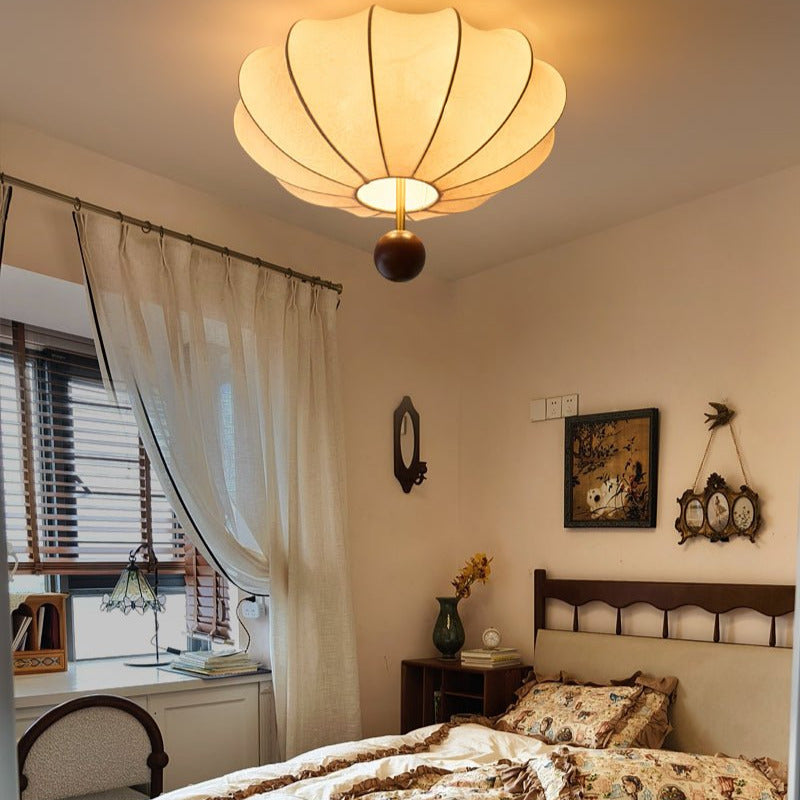 Willow lampa sufitowa z płótna i drewna