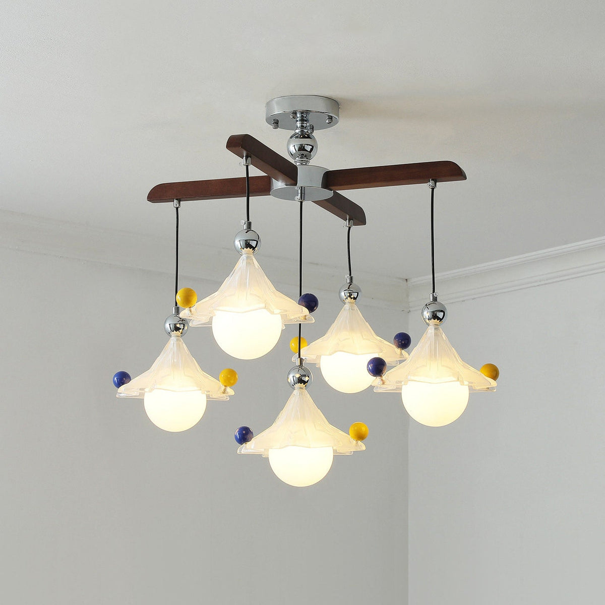 Viraivora lampa sufitowa Model A