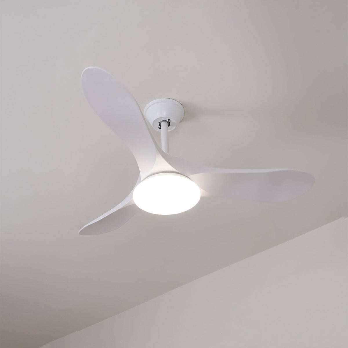 Oriken minimalistyczna lampa sufitowa z wentylatorem
