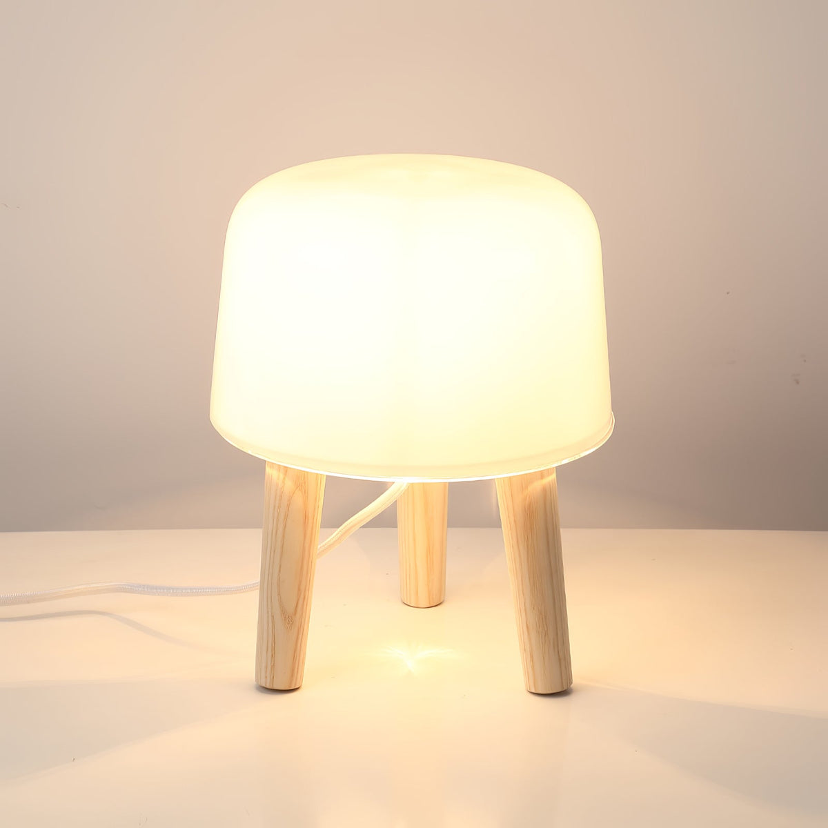 GlowPod lampa stołowa ze szkła i drewna w kolorze naturalnym & biała