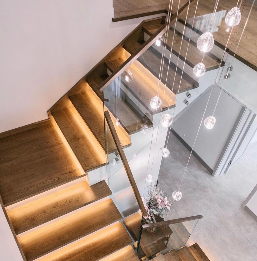 Gevlin żyrandol kryształowy w stylu postmodern luxury wiązany ze szkła