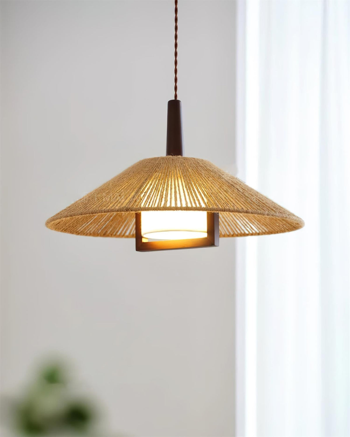 Fidoya wisząca lampa stożkowa z plecionki rattanowej