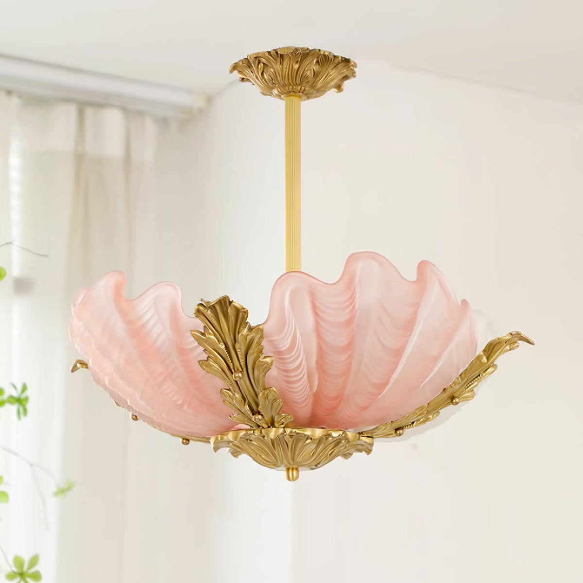 Murano lampa wisząca różowa muszla miedź barokowa