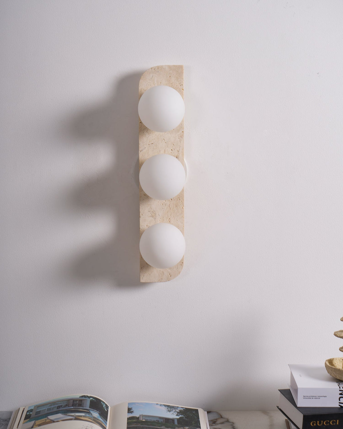 Kinkiet Minimalist Travertine Taviniella