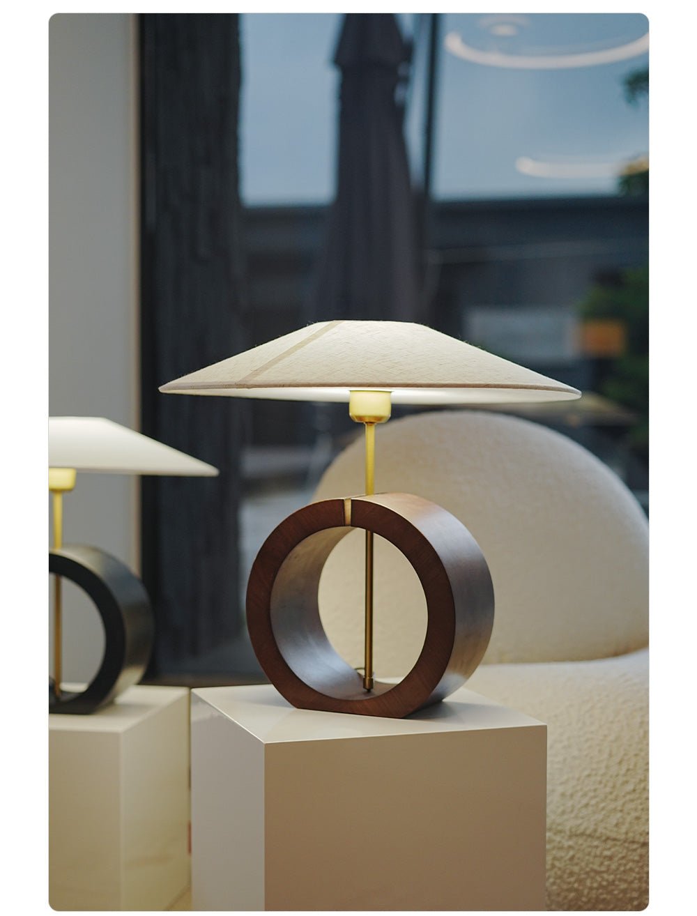 Arvek lampa stołowa