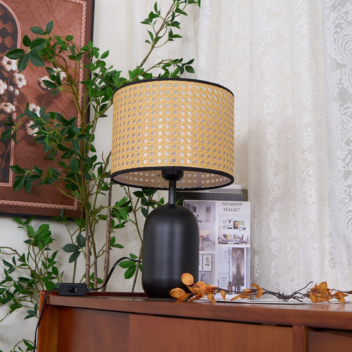 Ravarielle nowoczesna lampa stołowa ze słomy bambusowej