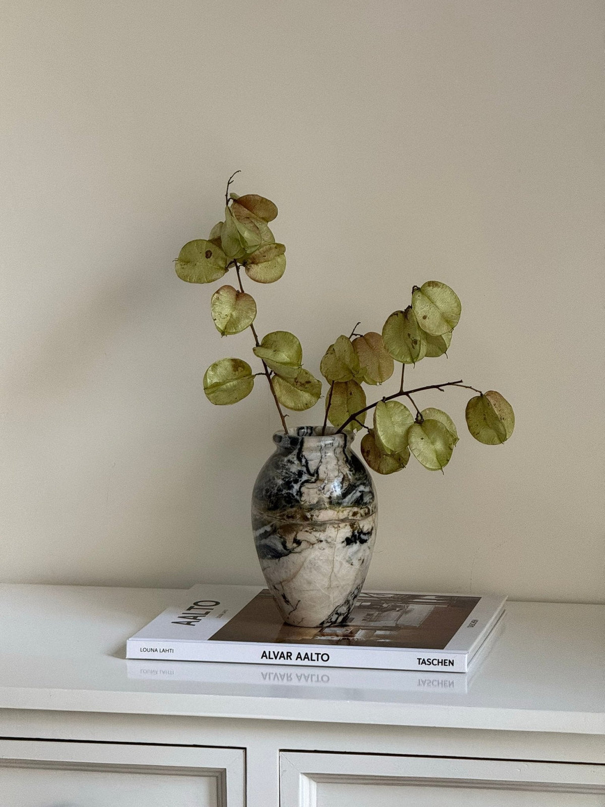 Vaza z marmuru Noir Vein