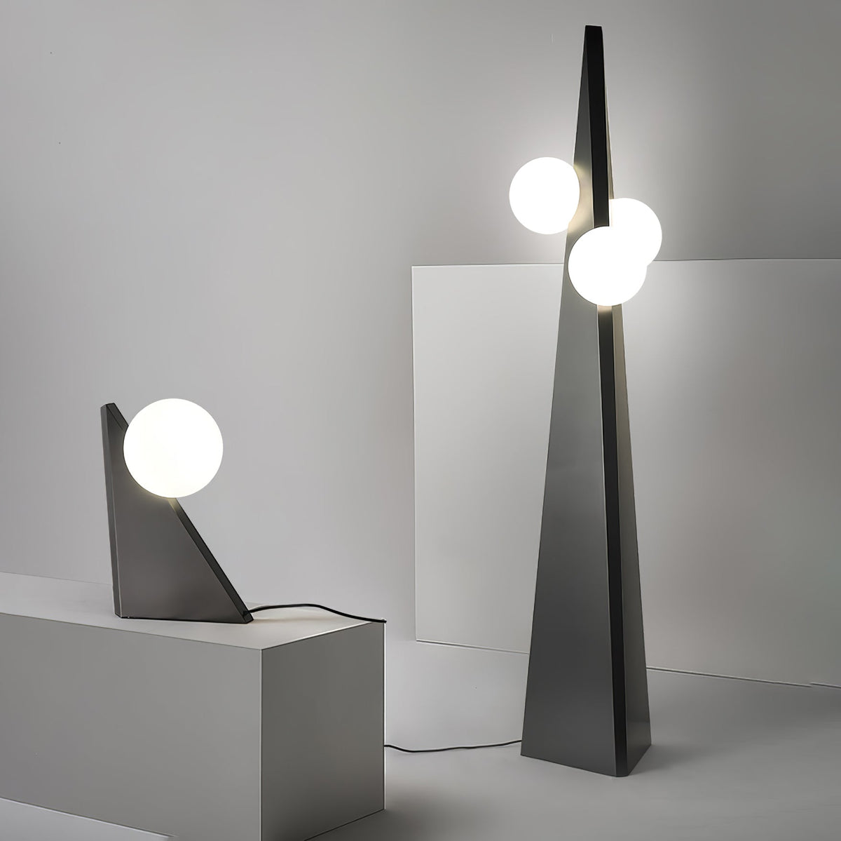 Nixie geometryczna lampa stołowa ze szkła