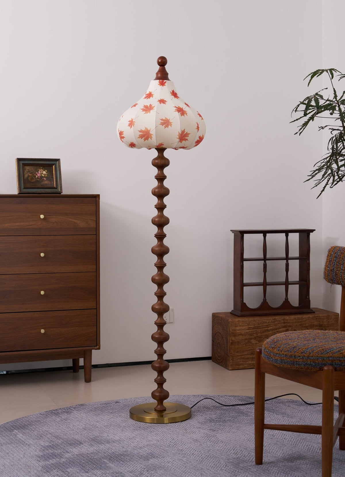Qrathen drewniana lampa stojąca z płótna w stylu retro