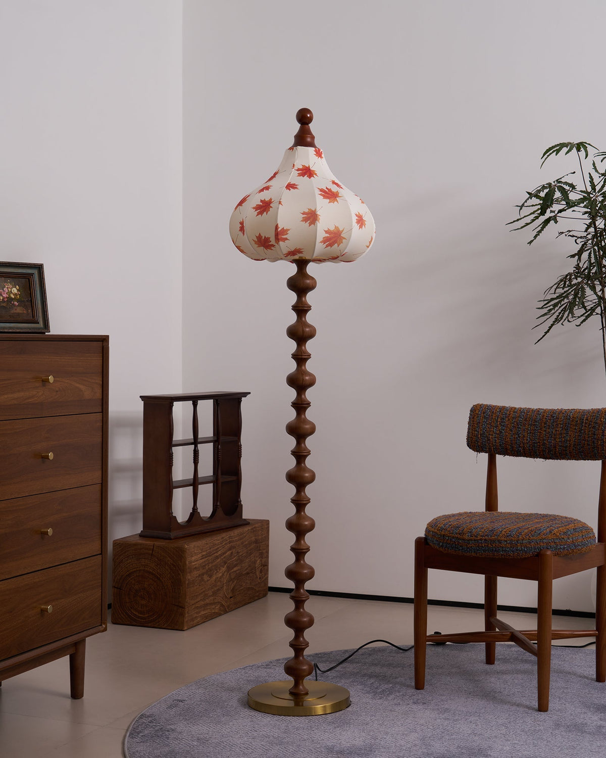 Qrathen drewniana lampa stojąca z płótna w stylu retro