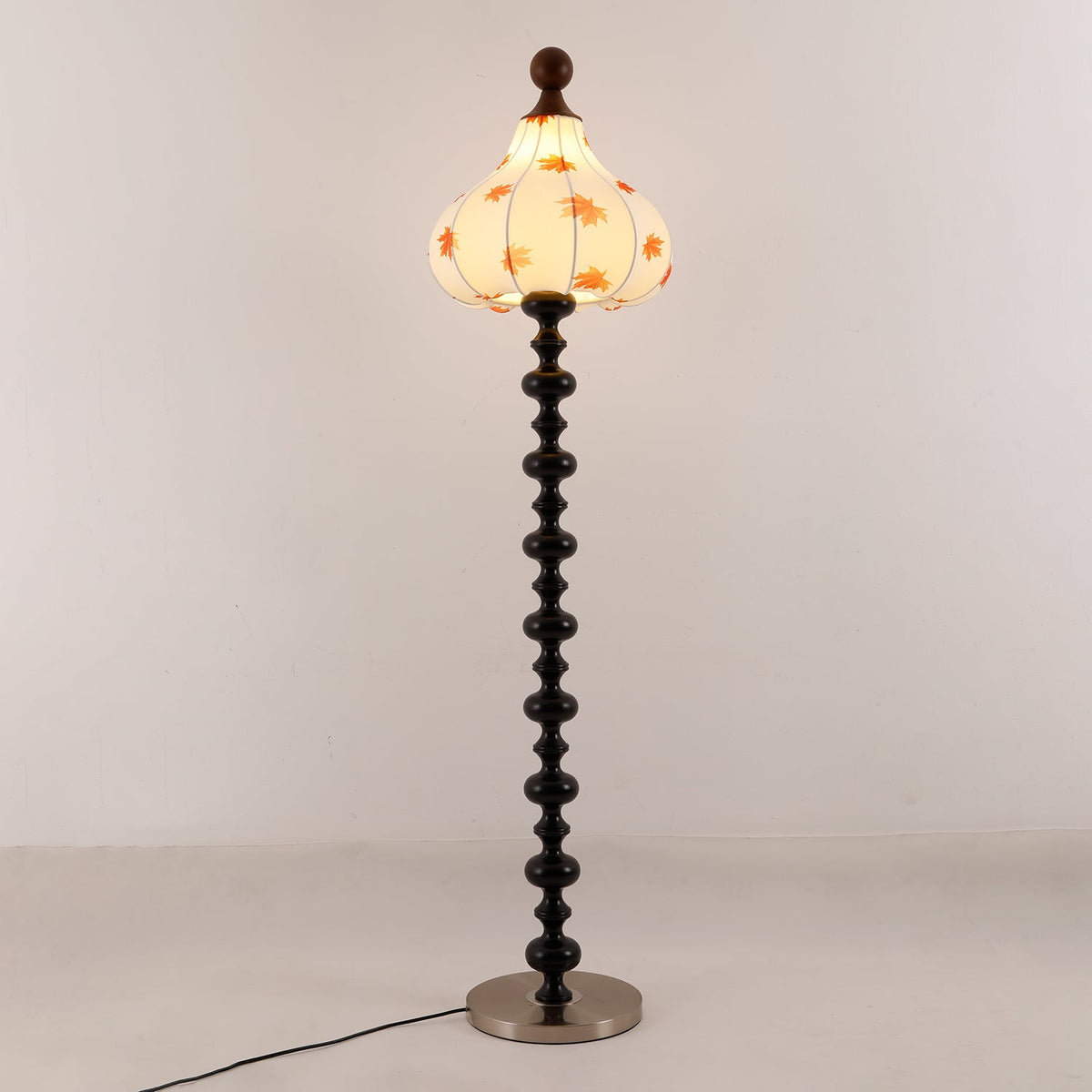 Qrathen drewniana lampa stojąca z płótna w stylu retro