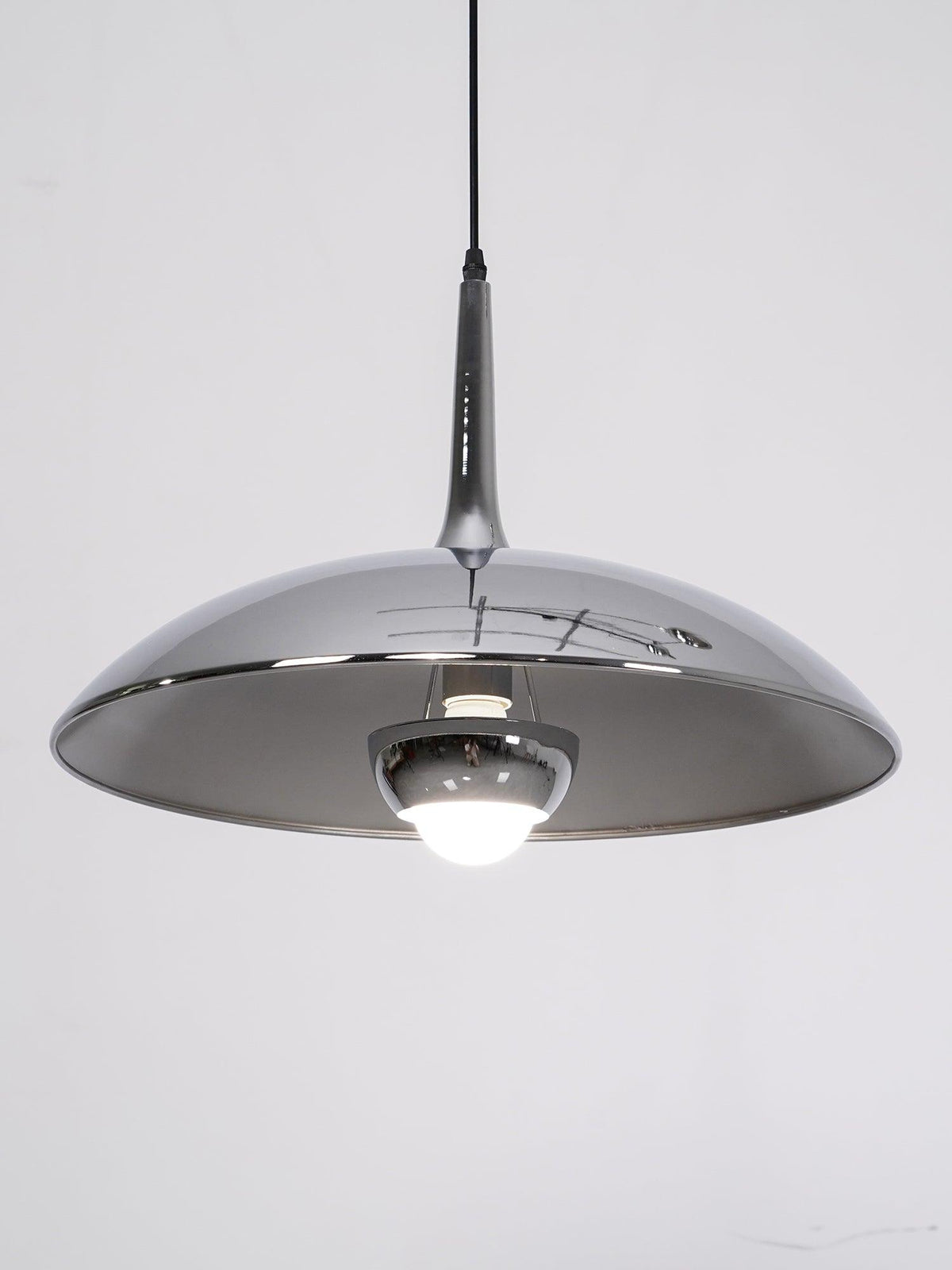 Virainenne lampa wisząca regulowana do salonu