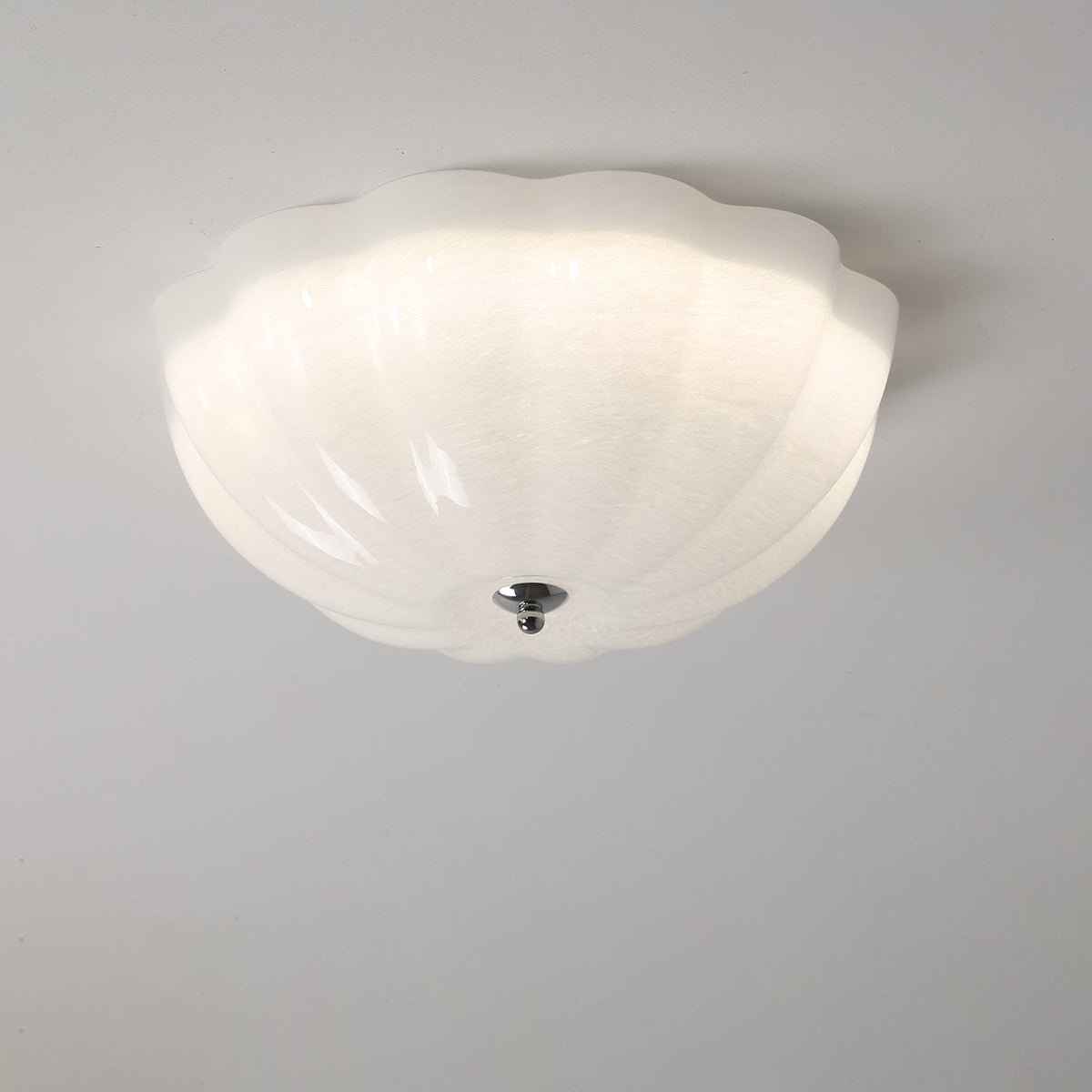 Uphaara nowoczesna minimalistyczna lampa sufitowa ze szkła w kształcie muszli