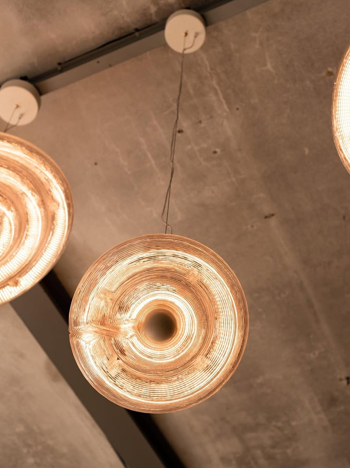 Ocrf lampa wisząca Ripple ze szkła