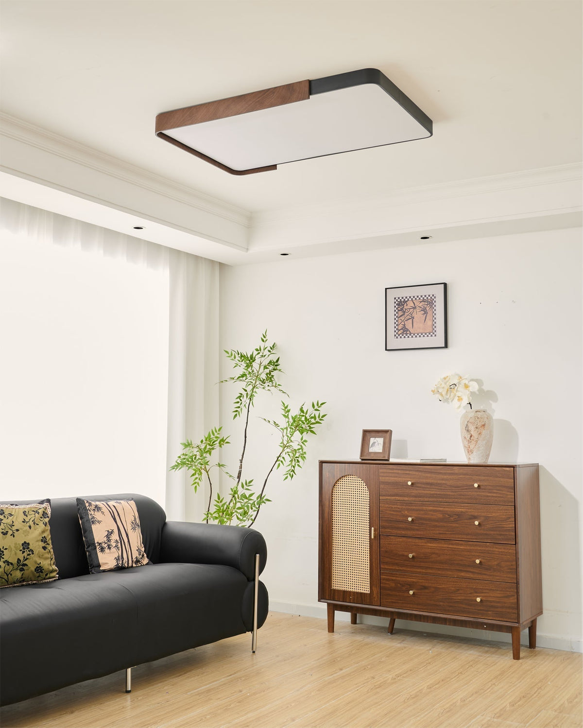 Orelirelle lampa sufitowa