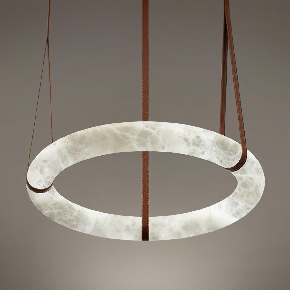 Oslo lampa wisząca Alabaster Ring Straps skandynawski