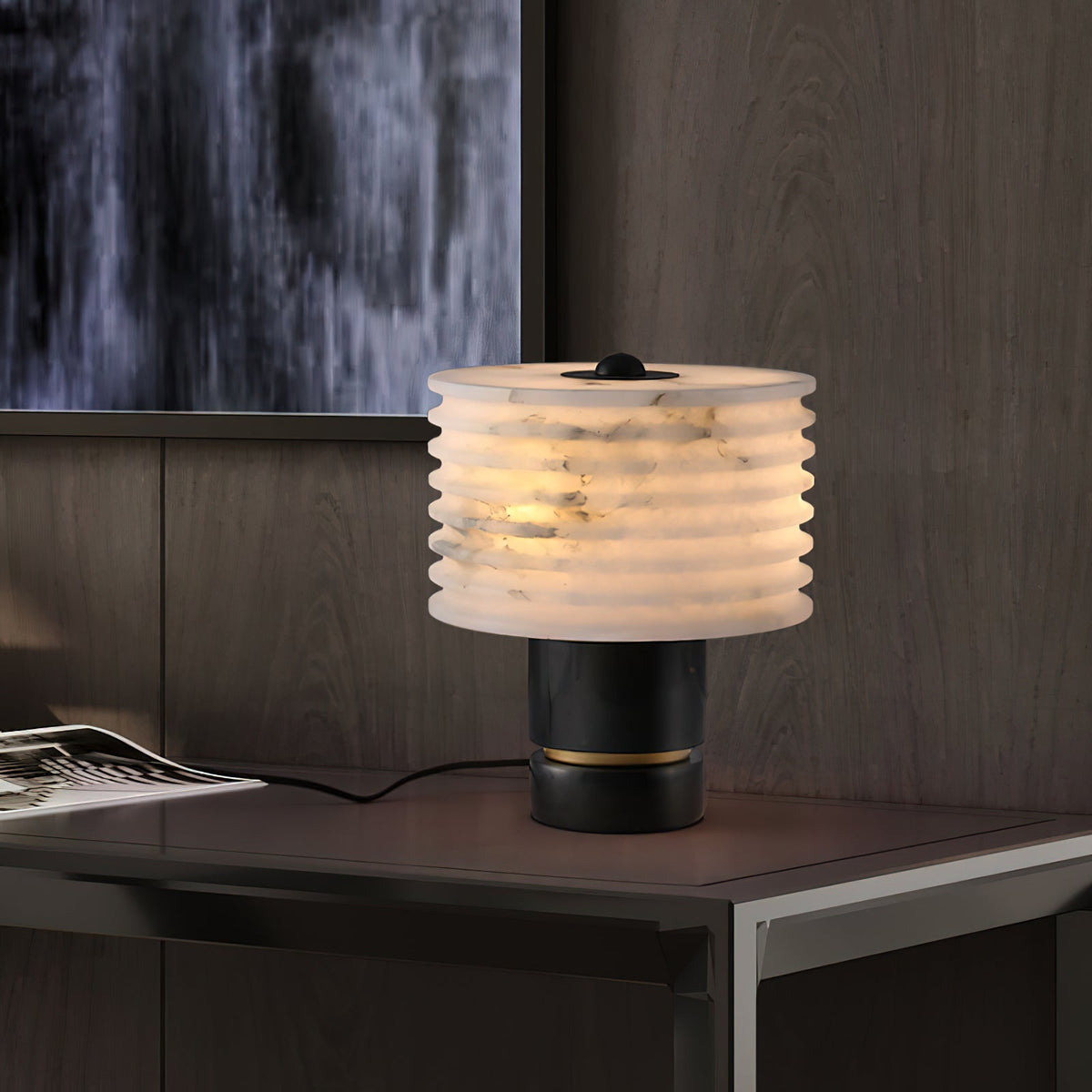 Lapis lampa stołowa