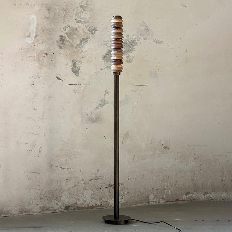 Eiroiella Alabaster zewnętrzna lampa stojąca