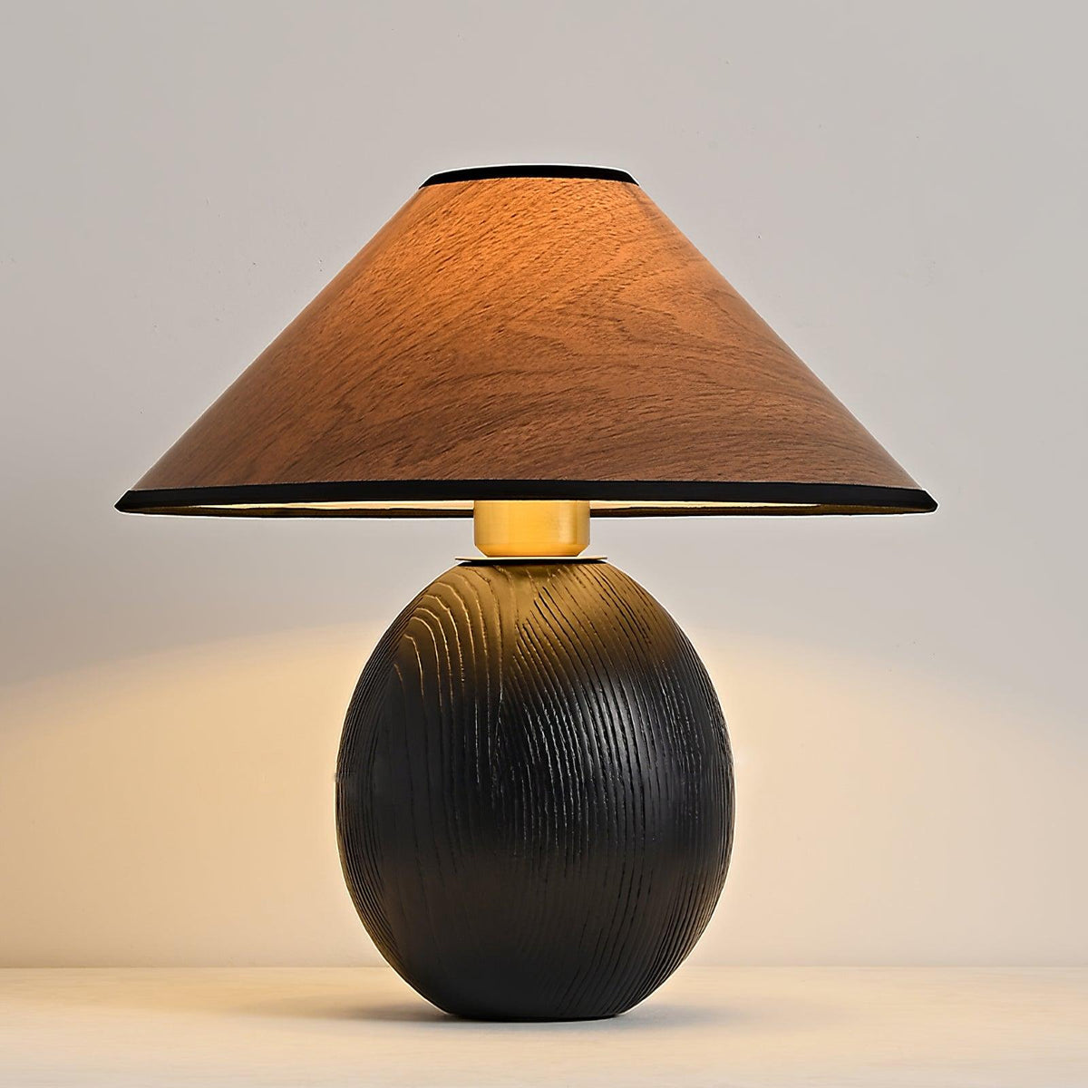 Calenena lampa stołowa z płótna imitującego fakturę drewna