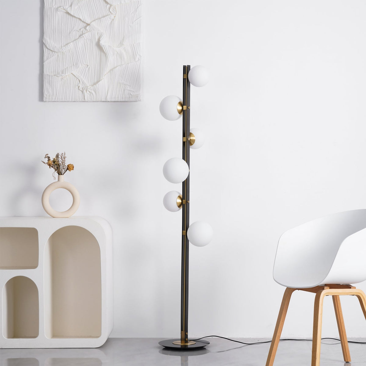 Eireneria elegancka lampa stojąca ze szkła