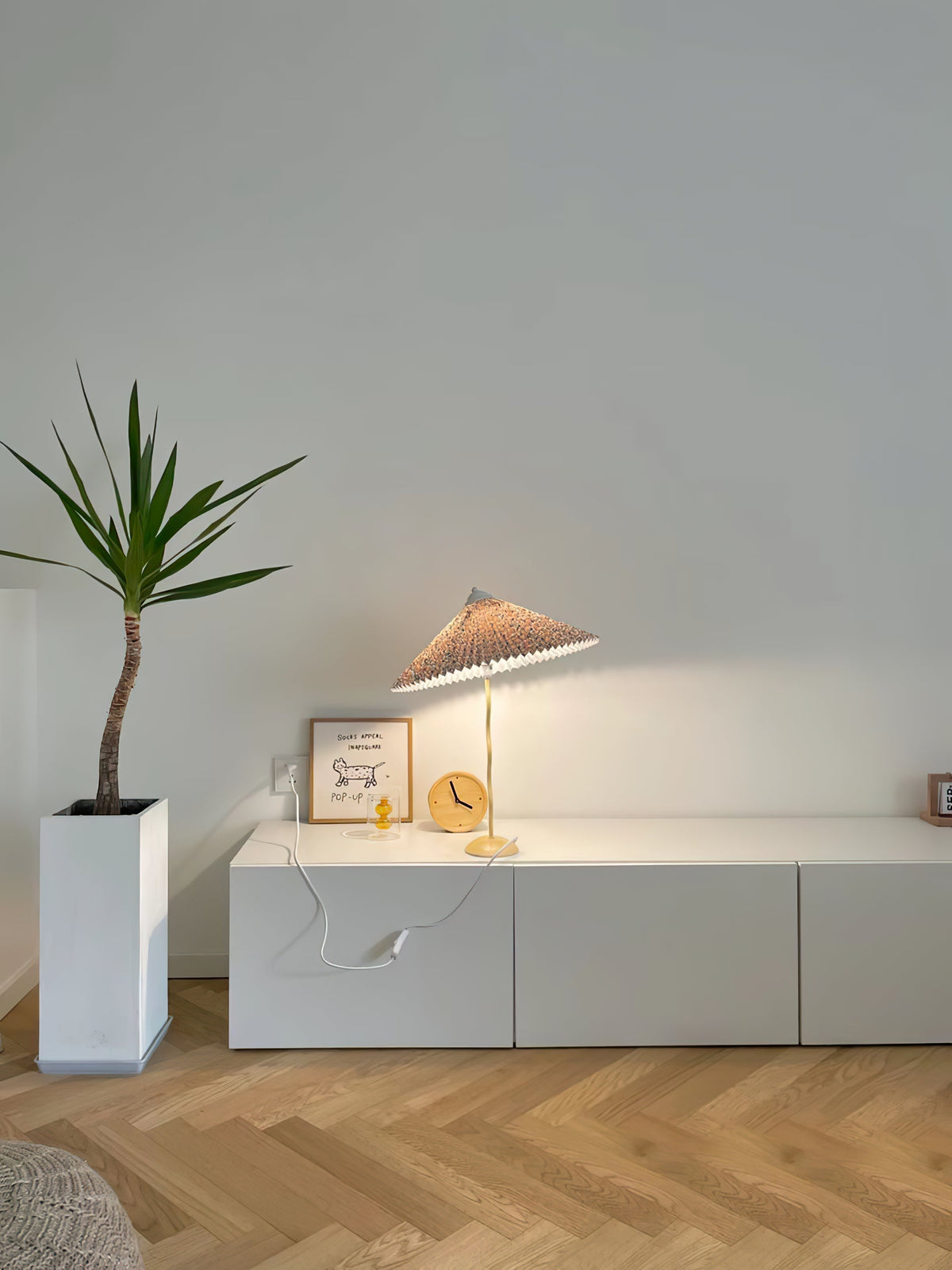 Krenis artystyczna lampa stołowa ze szkła