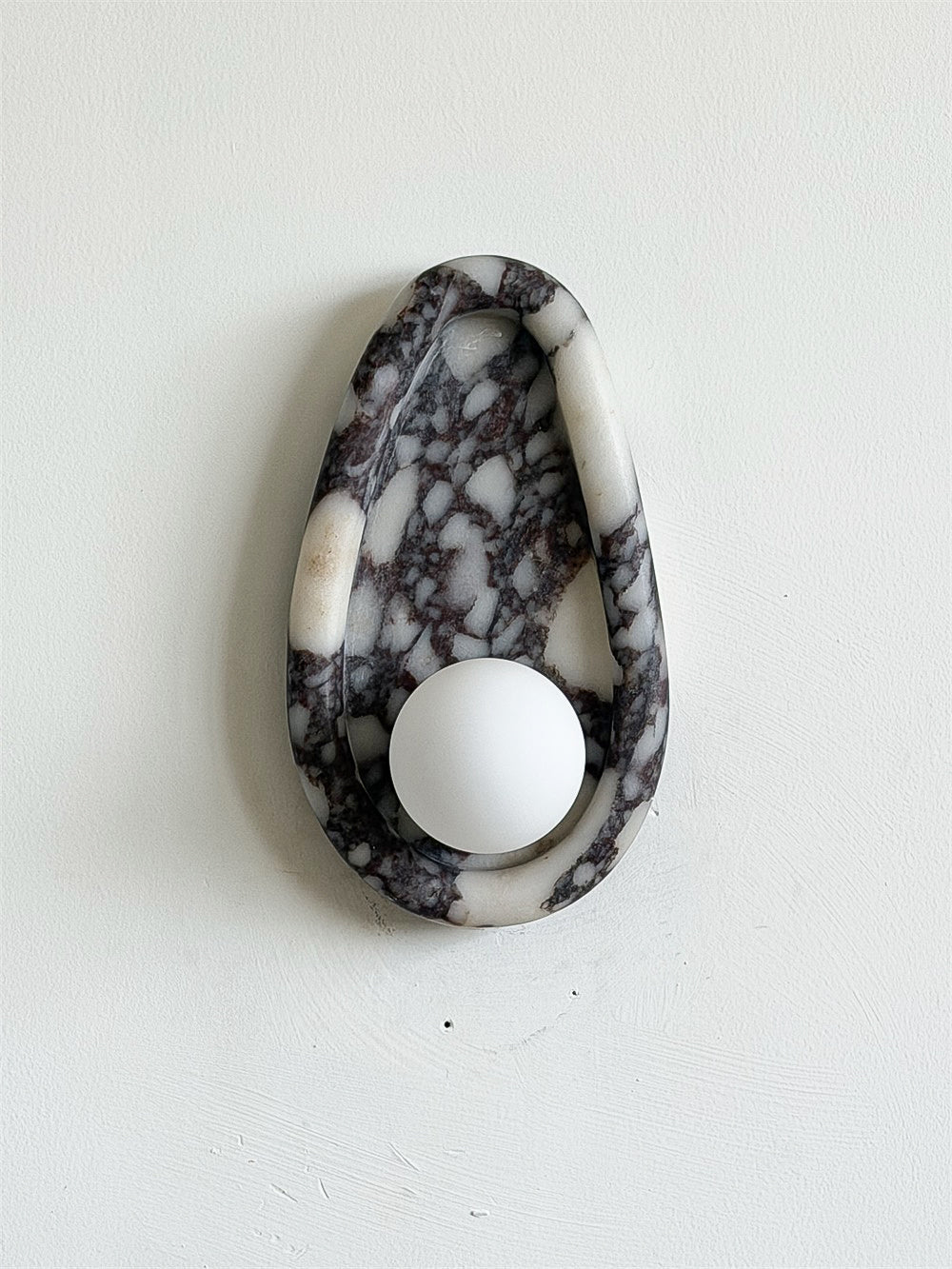 Kinkiet Mirerella