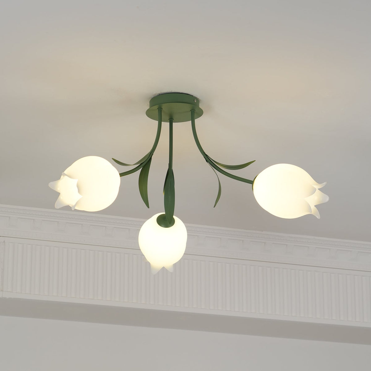 Lampa sufitowa Lily Flower Blossom z zieloną podstawą