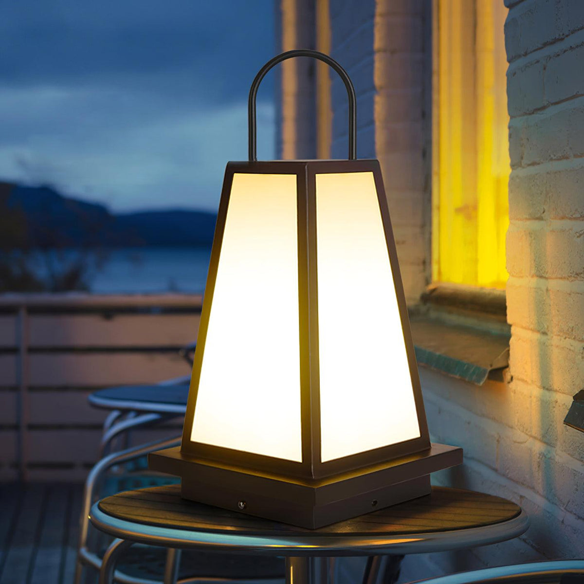 Cilo minimalistyczna zewnętrzna lampa stojąca