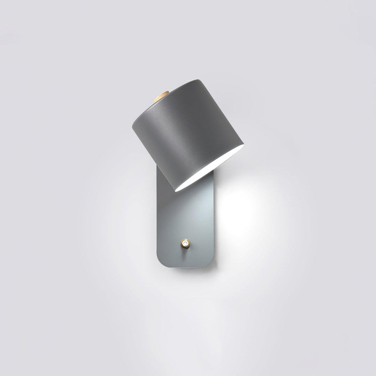 Quella regulowana lampa ścienna w kształcie cylindra