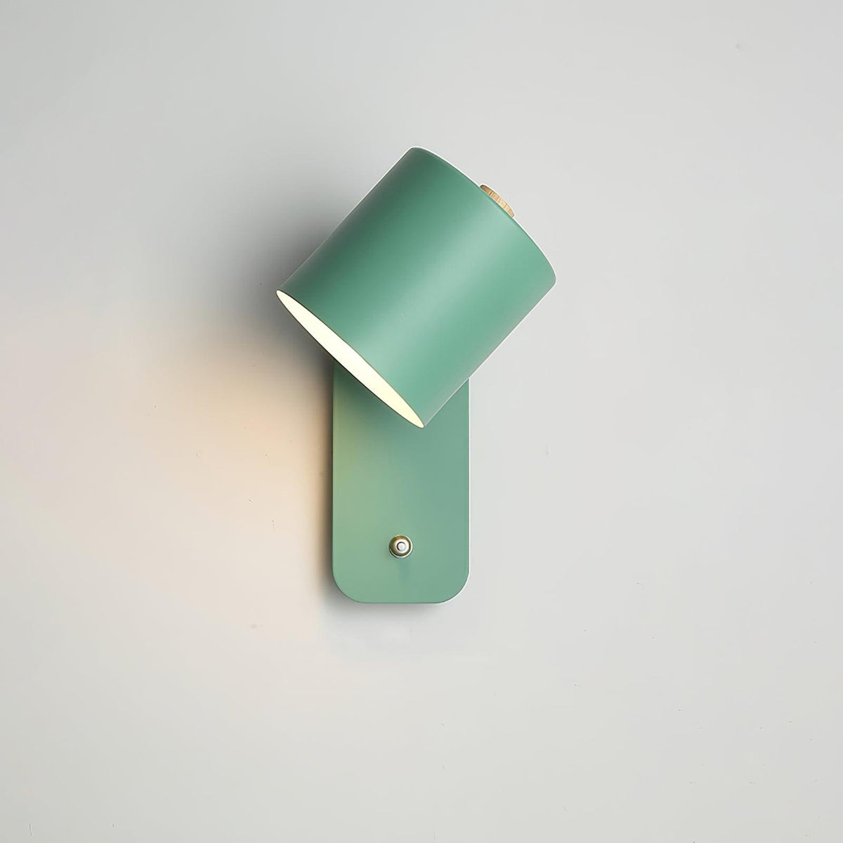 Quella regulowana lampa ścienna w kształcie cylindra