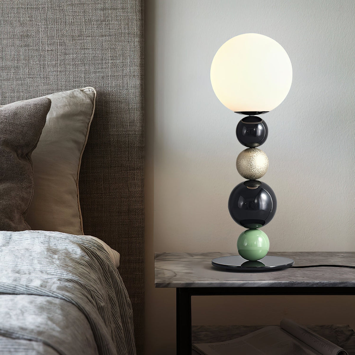 Orbital Balls lampa stołowa ze szkła