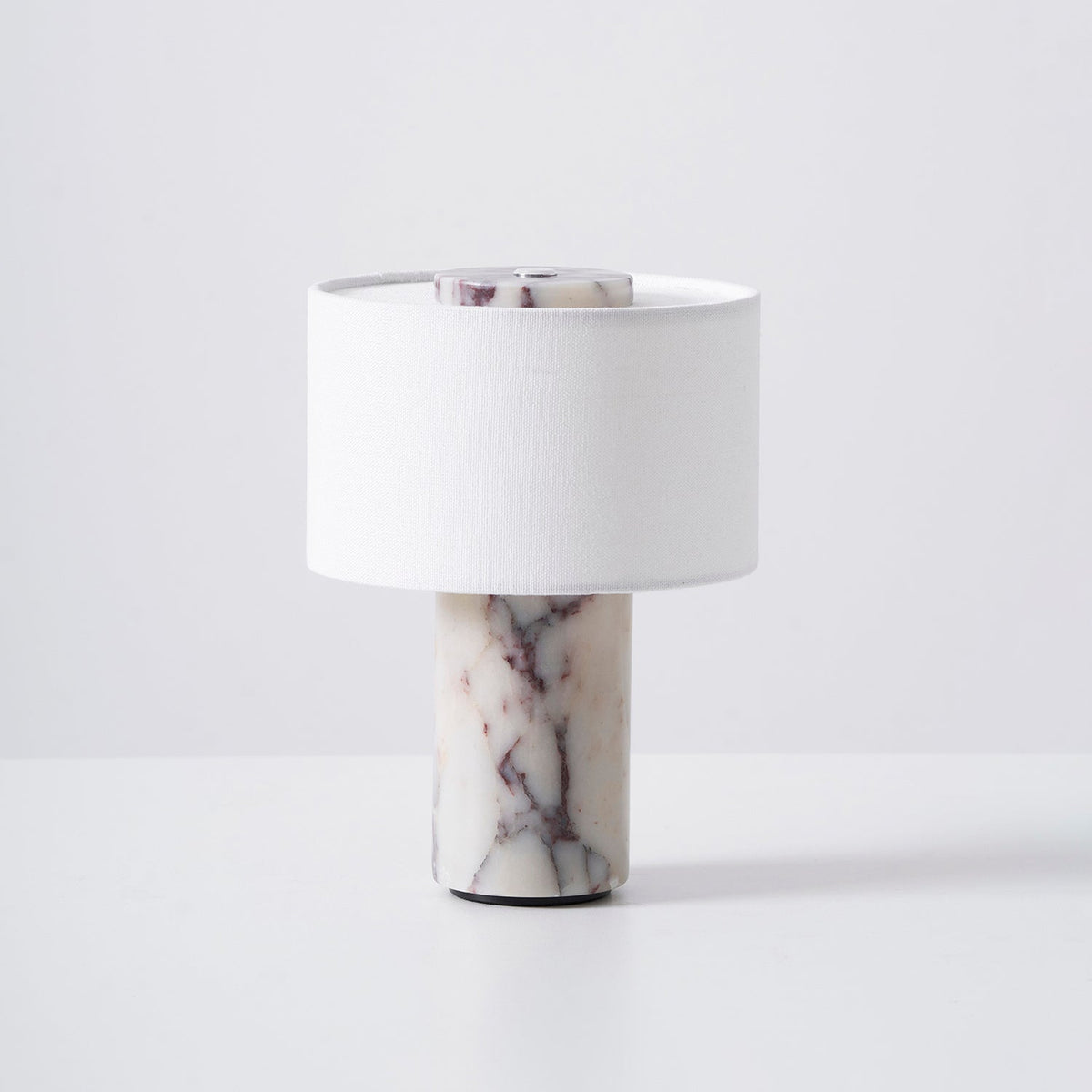 Lampa stołowa Selalia z ceramiki