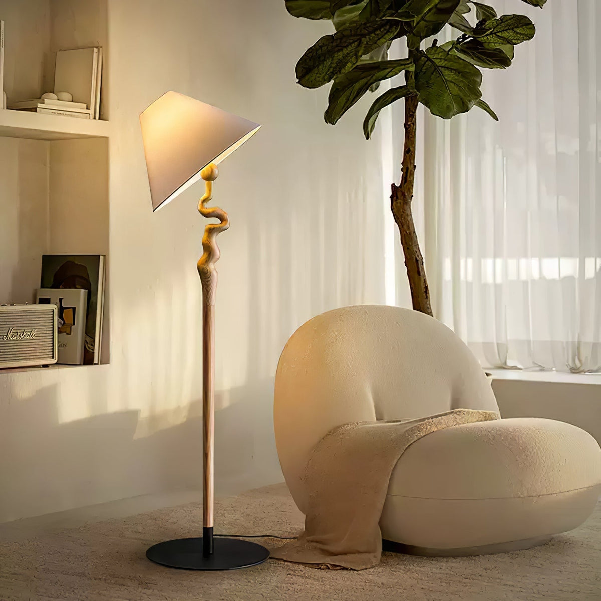 Avloril artystyczna lampa stojąca z drewna