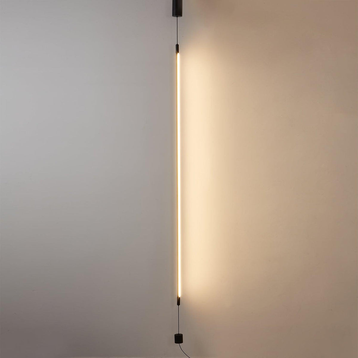 Vedaian minimalistyczna lampa stojąca
