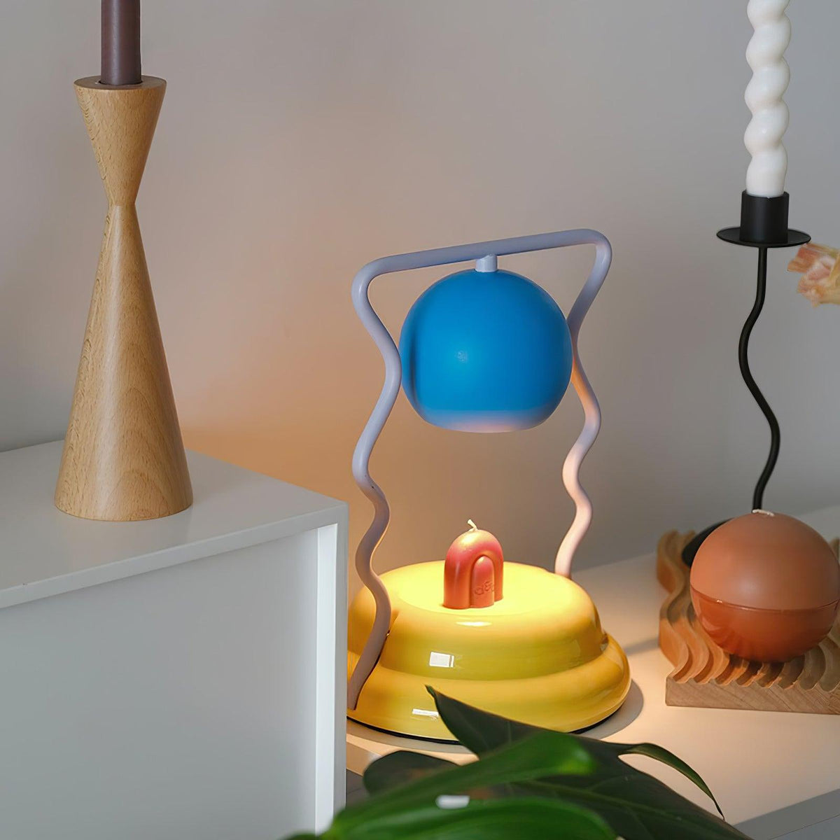 Eurphaos zabawna lampa stołowa