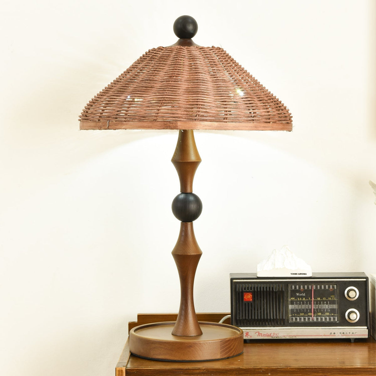 Miran drewniany żyrandol vintage lampa stołowa