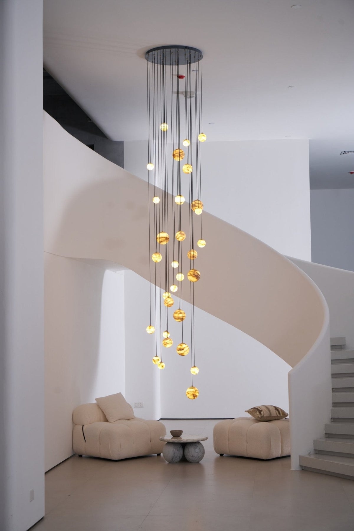 LUX Alabaster Cluster żyrandol schodowy