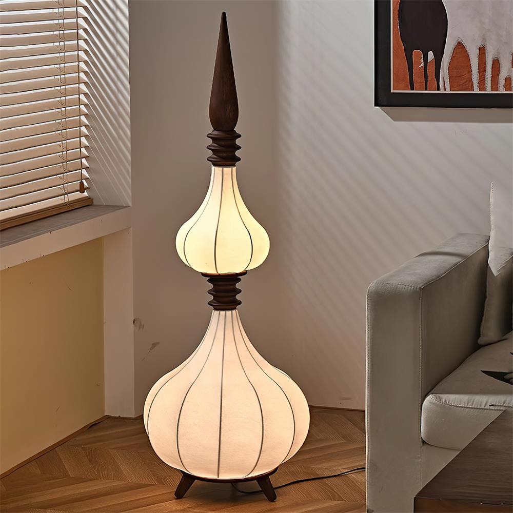 Pagoda lampa stojąca